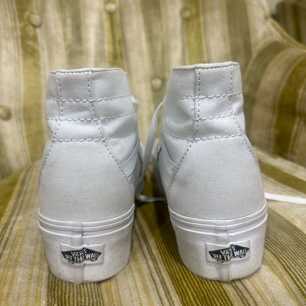 Vans Classic Sk8 Hi White High-Top Sneakers - Picture 3 of 6